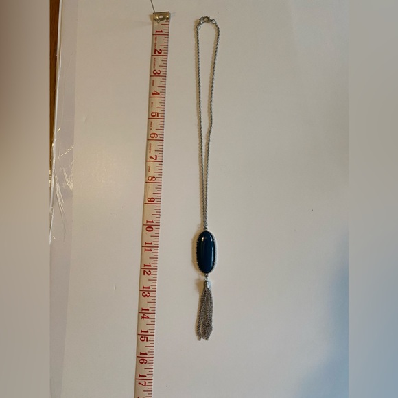 Set of statement necklaces - Picture 5 of 6